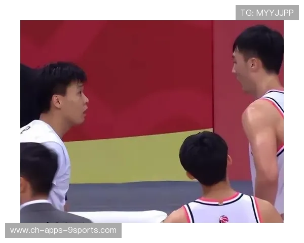 赵睿训斥张明池张昊引争议？本人回应超理性！，赵睿开车载胡明轩